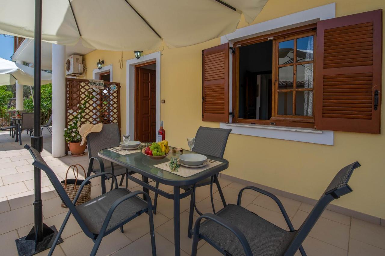 Voula Apartments Gaios Exterior photo