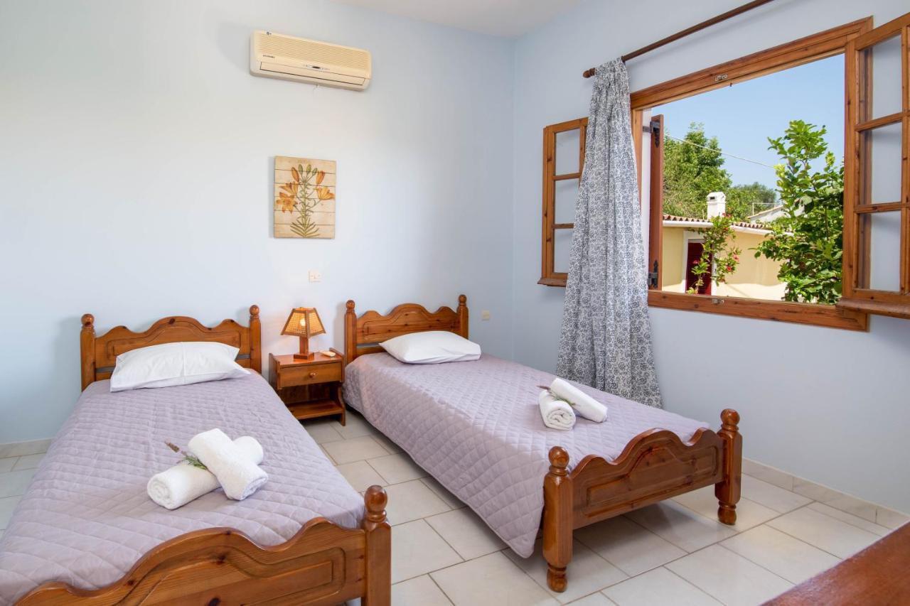 Voula Apartments Gaios Exterior photo